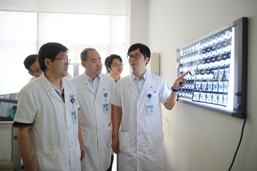 泌尿外科.jpg 泌尿外科.jpg